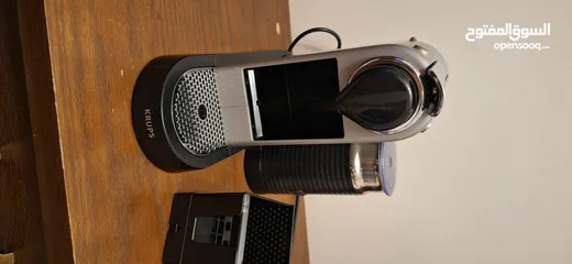  2 ماكينه قهوه نسبريسو سيتز اند ميلك