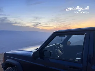  8 للبيع - جيب شيروكي XJ موديل 1999  جاهز للبر والمغامرات!