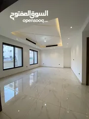  4 قصر فاخر و فخم وجديد للبيع في عبدون