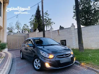  2 هونداي اكسنت2013 ديزل اوتماتك 4 غيار سيارة ممتازة واقتصادية جداً ..