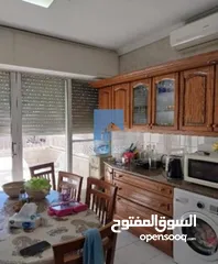  22 شقة طابقية مميزة للبيع في الرابية  - قرب البولندية طابق ثالث 300م بسعر مغري
