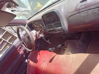  4 نيسان دبل للبيع  محرك كمبيو صالة هيكل ممتاز تحتاج بركوربو امامي فقط