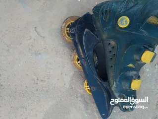  8 سكيت (بوت عجال) عدد 2 مستعمل بحال الجديد بسعر مغري