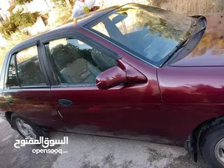  2 سياره كيا سيفيا تو 94 اوتوماتيك لون خمري وضعها تمام جنطات ممتازه دهان ممتاز غرفة نظيفه فرش ممتاز