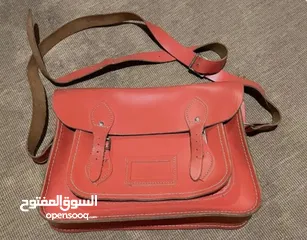  5 شنطة جلد طبيعي