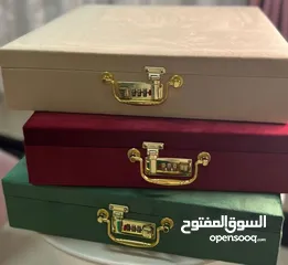  5 متوفر لون أسود و عنابي (3 طبقات)جلد تسليم فوري