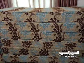  2 فراش جلسه عربيه عدد 6 جنابي ضغط 16نخب اول الاسفنج لون سكني 8مراكي و8مساند مع برادي عدد ثنتين ....