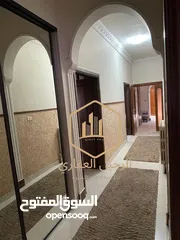  23 شقة / للايجار / مفروش / ارضية / الجاردنز