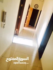  11 فيلا للبيع في صافوط طابقين وطابق تسوية الأرض 750m / مسطح البناء 600m / بناء حديث 4وجهات حجر