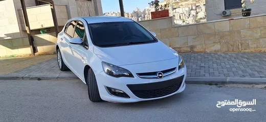  4 أوبل أسترا ( J ) موديل 2013 تسير 2016 ، بوضع الشركة