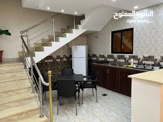  12 شاليه فاخر للبيع من المالك مباشرة خلف منتجع البحيرة