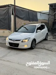  5 هونداي i30 اصل برايفت ترخيص 2011 مش 2008  الدفع فقط كاااااش