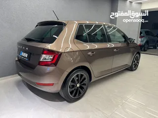  5 Skoda fabia  2021