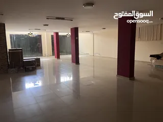  7 قطعة ارض تجاري مع محلات في منطقة مميزة جدا في البالوع للبيع من المالك مباشرة