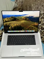  4 MacBook Pro M3pro. 36gb ram. With 512bb ssd