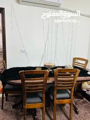  1 طاوله سفره مع اربع كراسي