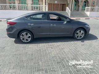  4 Hyundai elantra 2.0 GCC