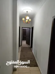  3 شقه للبيع قرب دوار الدبابه طبربور