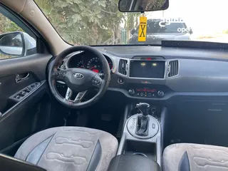  4 كيا سبورتاج 2014 ديزل دفع رباعي