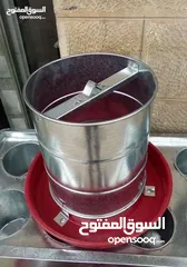  11 تجهيز مزارع الدواجن ومحلات الجاج