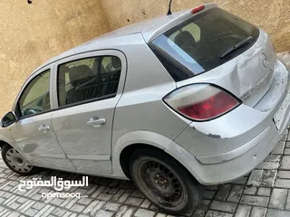  10 اوبل استرا 2005