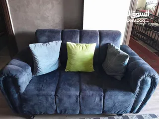  1 كنب بسعر حرق