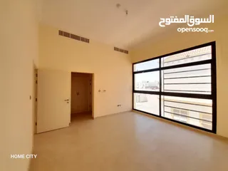  4 فيلا مودرن 06 غرف  02 صالة  للإيجار مدينة الرياض