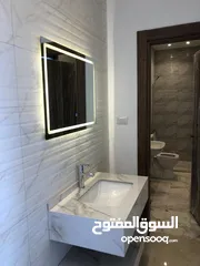  2 شقة سكنية ديلوكس شبه ارضي مع تراس  145متر في  حي عدن