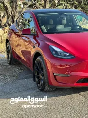  4 تيسلا y 2023