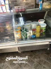  2 ثلاجة عرض للبيع بسعر مغري