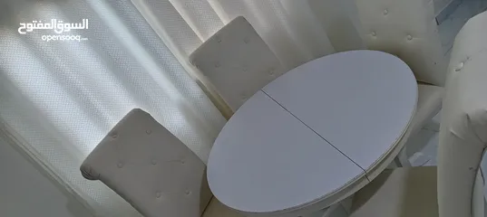  6 طاولة سفره ايكيا اربع مقاعد