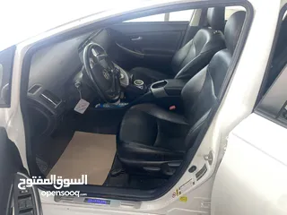  16 تويوتا بريوس بيرسونا مميزة 2013 للبيع كاش فقط