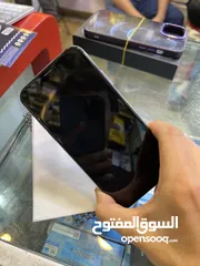  2 ايفون x عادي