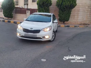  4 كيا3 2015 فل كامل ما عدا الفتحه