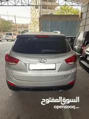  8 توسان 2014 فحص ولا ضربة 4x4 فل عدا فتحة سعررررر مغررررري