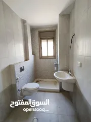 4 شقه للبيع الطيره خلف مدرسه زياد ابو عين
