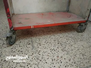  14 عدة كفتيريا مستعملة للبيع