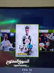  8 اكس بوكس 360 في حالة جدا جدا جدا ممتازه مع 180 لعبة متنوعه مع 2 ايد اصليه
