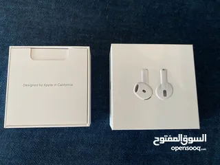  5 airpods 4 original closed brand new اير بودز 4 جديدة اصلية