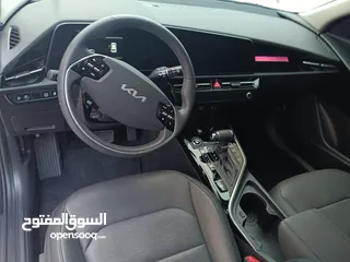  6 كيا نيرو هايبرد2023