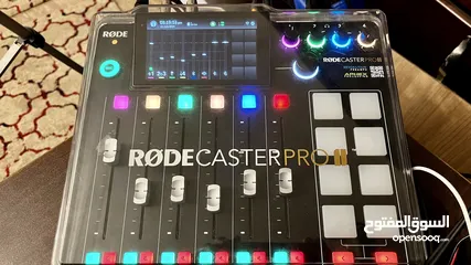  3 ميكسر عبارة عن ستديو بودكاست متكامل Rodecaster Pro 2