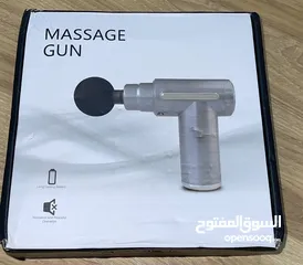  1 جهاز مساج - massage gun