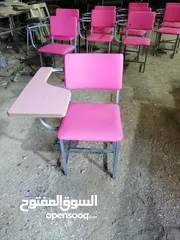  6 كراسي محاضرات و دروج مدرسية و الواح وايت بورد