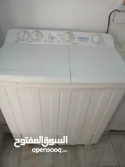  2 غسالات عاديه حوضين للبيع الرجاء الاتصال فقط