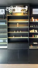  4 ديكور محل سجائر الكترونية للبيع بحالة جيدة shop decoration for sale in good condition