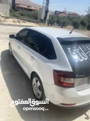  4 سكودا رابيد 2015