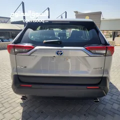  9 TOTOTA RAV4 LE FWD 2021