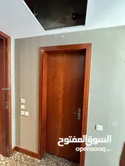  1 ابواب خشب صولد مقاومة للحريق للبيع بسعر مغري مقاس (80*210) يوجد 100 باب مع الحلق والكشفات