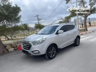  4 جب هونداي توسان 2014 دفع رباعي .هوك وصلة جر . فل اضافات بدون فتحة