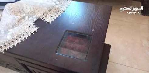  9 كنب للبيع مع طاولاتو